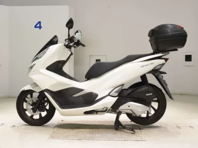 Honda PCX125-3