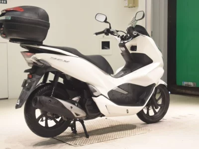 Honda PCX125-3
