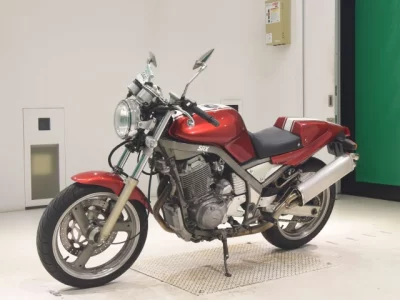Yamaha SRX600-4