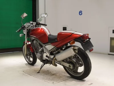 Yamaha SRX600-4 с аукционов Японии