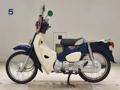 Honda C110-3
