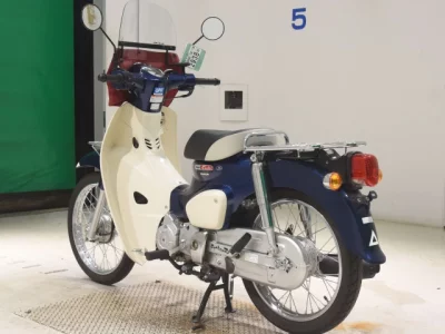 Honda C110-3