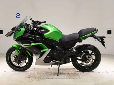 Kawasaki NINJA400