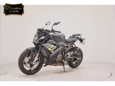 BMW BMW S1000R