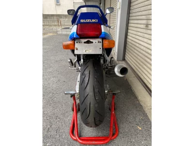 Suzuki GSX-R1100