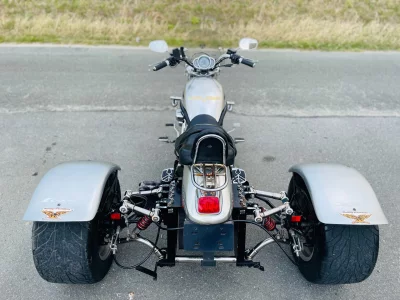Harley-Davidson HARLEY VRSCA TRIKE