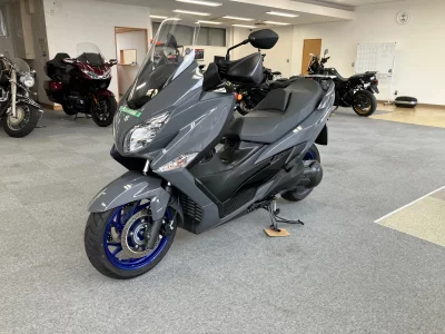 Suzuki BURGMAN400