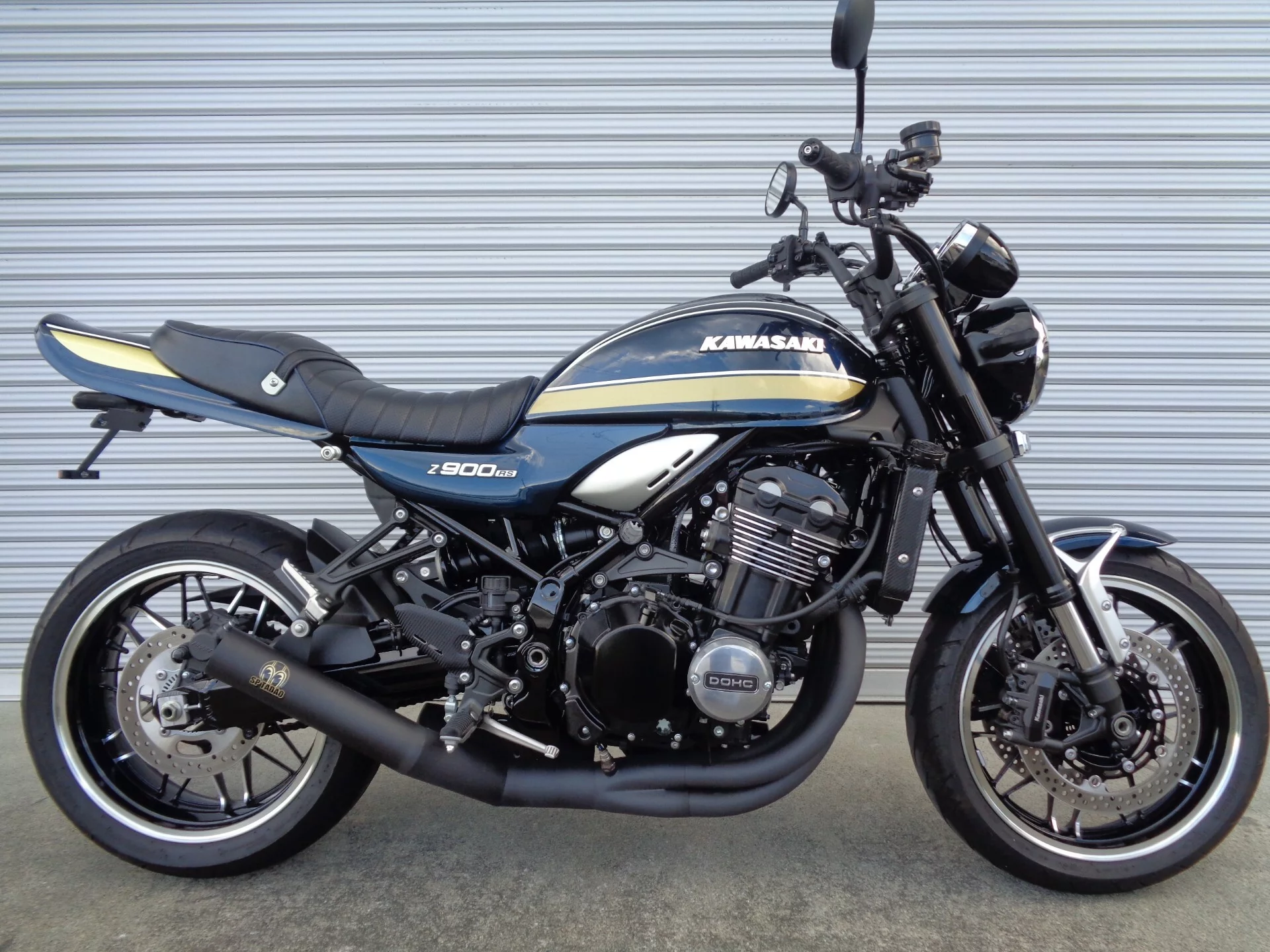 Kawasaki Z900RS 2022