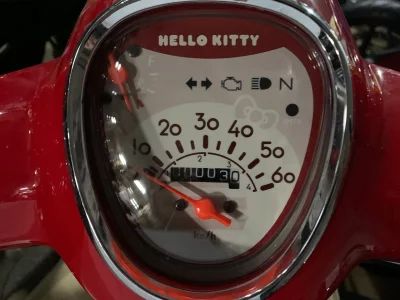 Honda SUPER CUB 50 HELLOKITTY