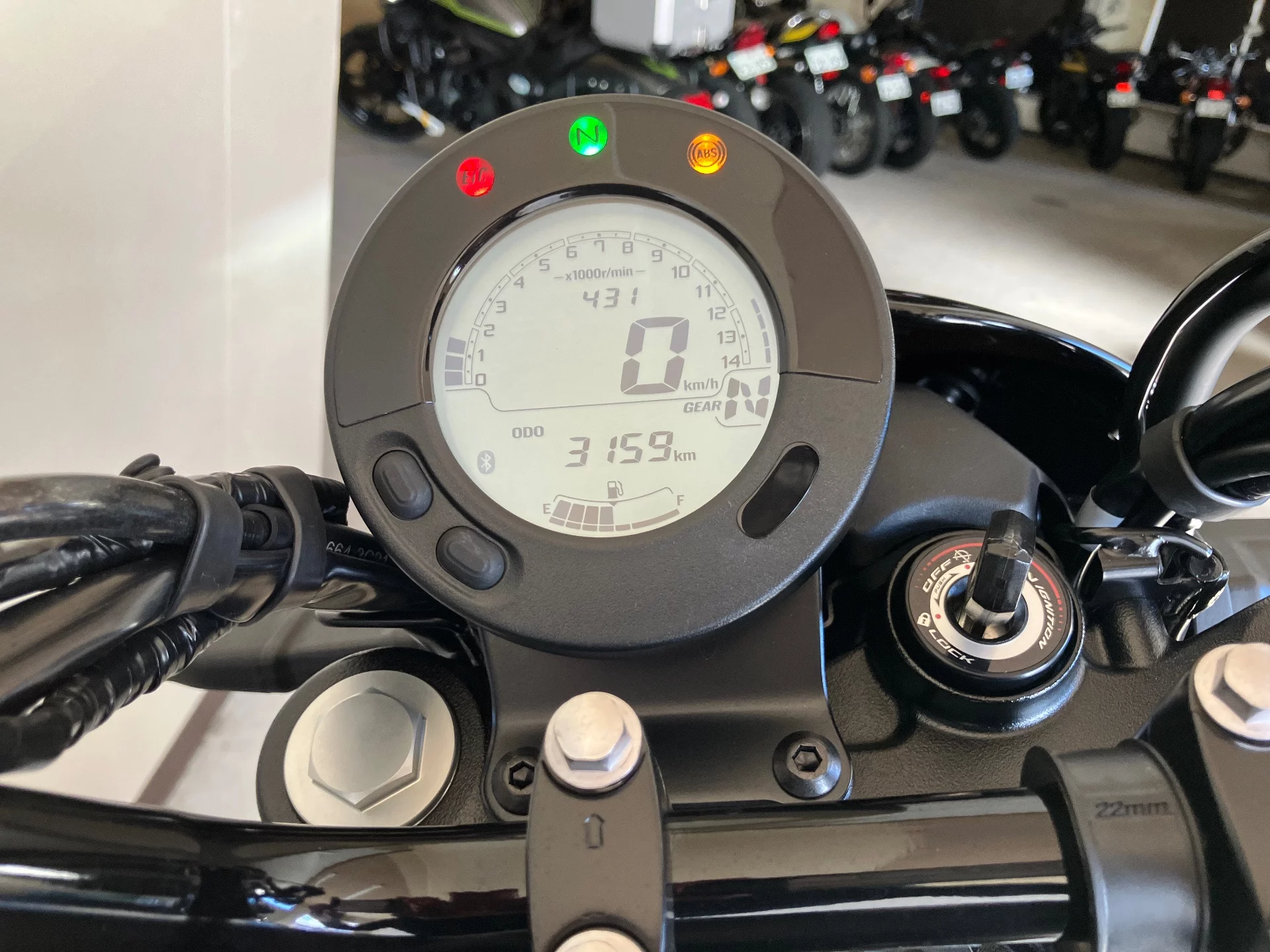 Kawasaki ELIMINATOR 400SE  с аукциона в Японии