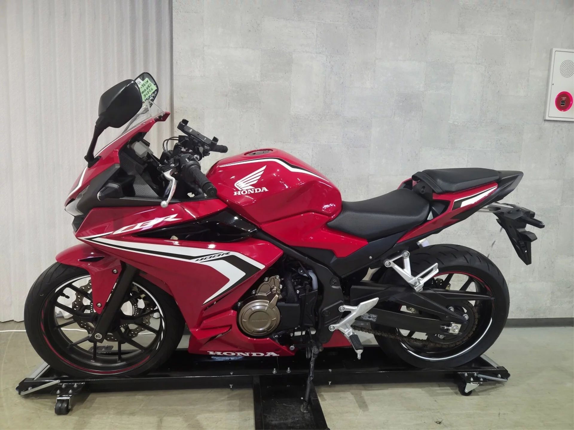 Honda CBR400R ABS  с аукциона в Японии