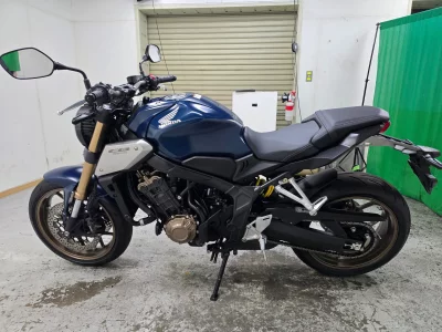 Honda CBR650R