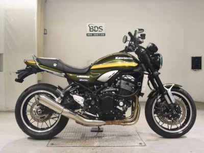Kawasaki Z900RS