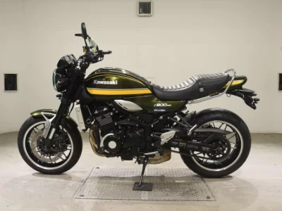 Kawasaki Z900RS