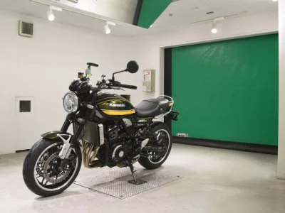 Kawasaki Z900RS