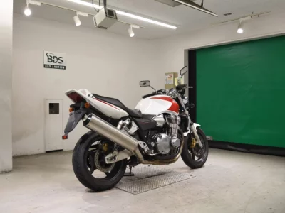 Honda CB1300SF с аукционов Японии