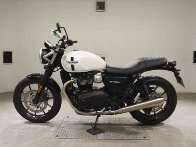 Triumph TRIUMPH  STREET  TWIN