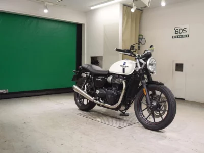 Triumph TRIUMPH  STREET  TWIN