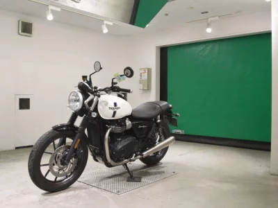 Triumph TRIUMPH  STREET  TWIN