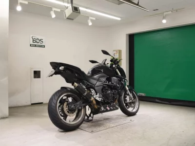 Kawasaki Z1000-3