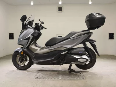 Honda FORZA -5