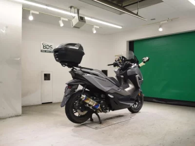 Honda FORZA -5