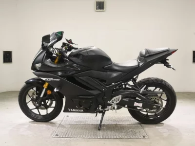 Yamaha YZF-R25 с аукционов Японии