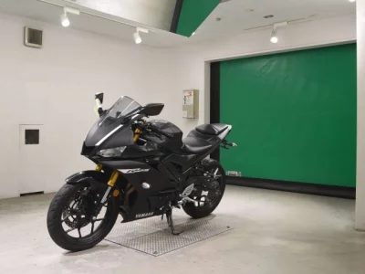 Yamaha YZF-R25 с аукционов Японии