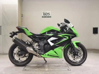 Мотоцикл из Японии Kawasaki NINJA250SL