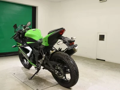 Kawasaki NINJA250SL с аукционов Японии