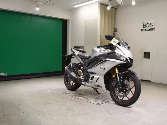 Yamaha YZF-R3  с аукциона в Японии
