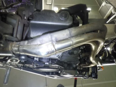 Suzuki BANDIT250-1