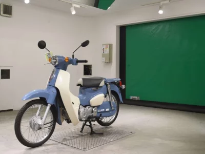 Honda C50-3
