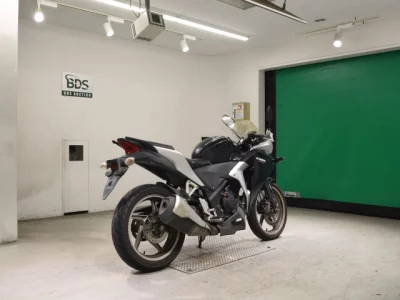 Honda CBR250R ABS
