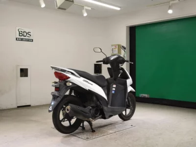 Suzuki ADDRESS110-2