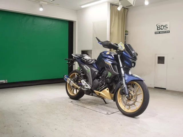 Yamaha FZS25  с аукциона в Японии