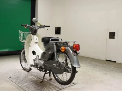 Honda C50-E с аукционов Японии