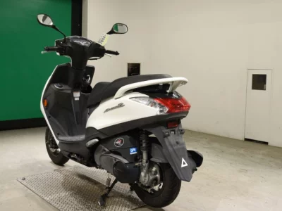Yamaha AXIS125Z