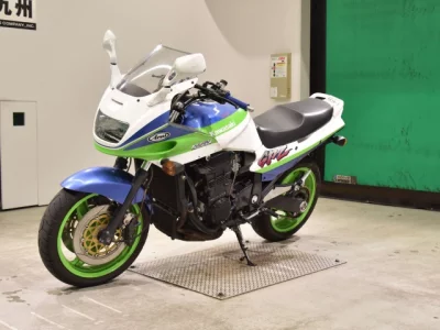 Kawasaki GPZ1100-2
