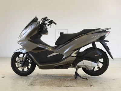 Honda PCX125-3