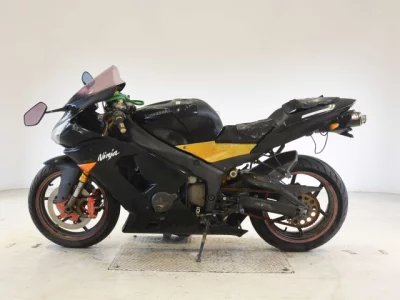 Мотоцикл из Японии Kawasaki ZX-6R