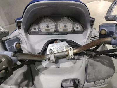 Suzuki SKYWAVE 250S