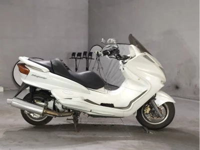 Мотоцикл из Японии Yamaha MAJESTY 250