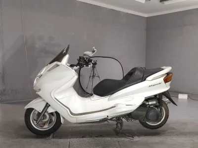 Yamaha MAJESTY 250 с аукционов Японии