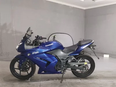 Мотоцикл из Японии Kawasaki NINJA250R