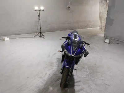 Yamaha YZF-R25