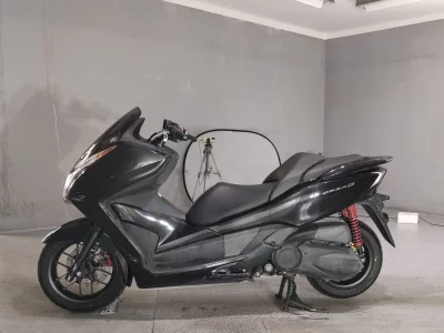 Honda FORZA