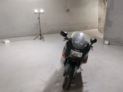 Kawasaki ZZR1100