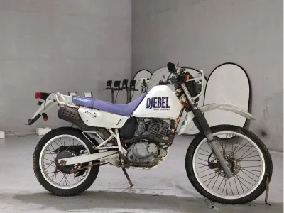 Suzuki DJEBEL200
