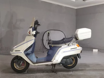 Мотоцикл из Японии Honda FREE WAY